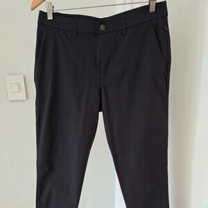 Lululemon ABC classic-fit, size 31